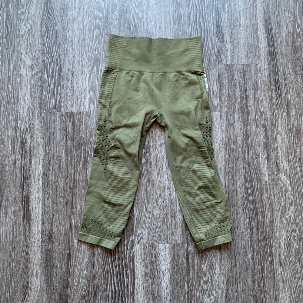 Energy Seamless High Waisted Cropped Leggings